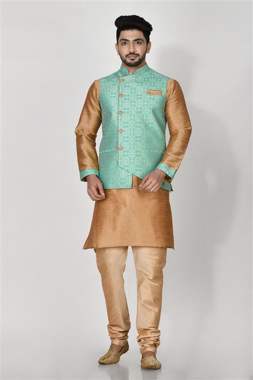 https://media.vinhemfashion.com/Images/RajsahiVol4AVLS167QCW9IU5G1A/image/firoza